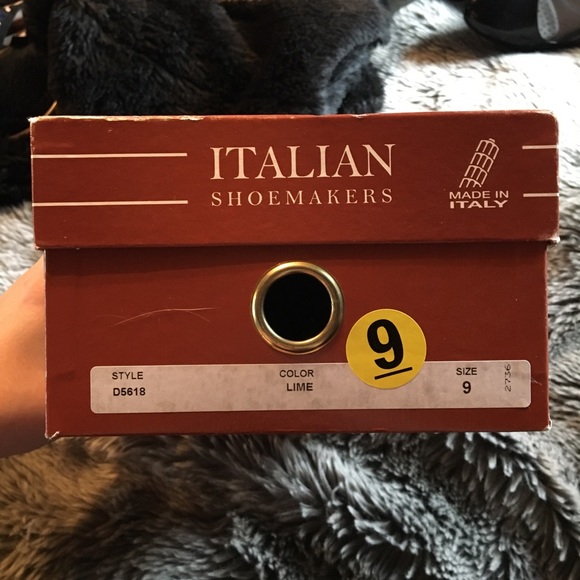 Italian Wedge Heels - Picture 6 of 6